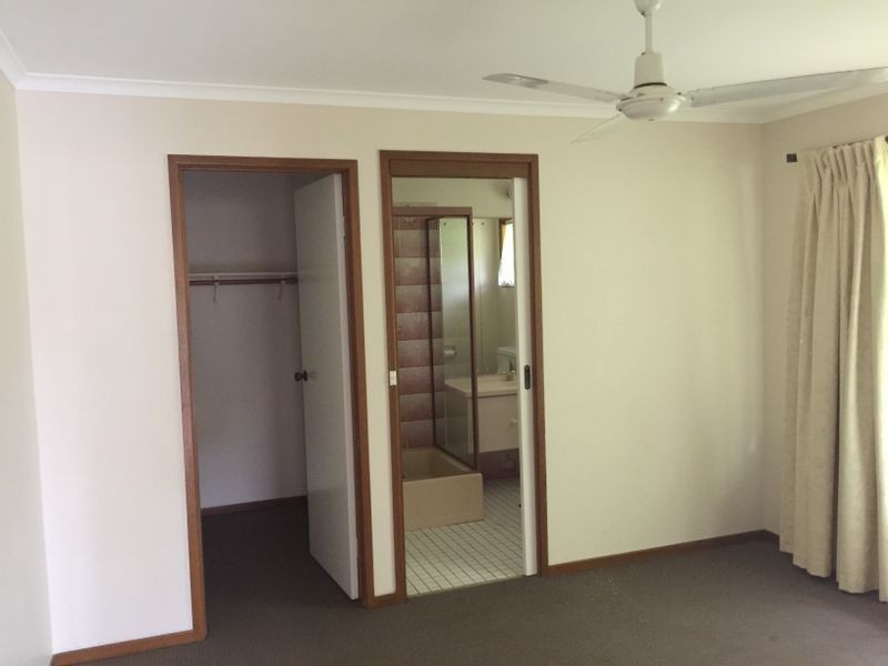 28 Vienna Way, Strathpine QLD 4500