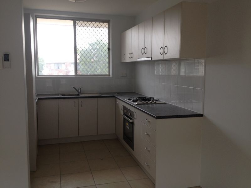 2/61 Wallace Street, Chermside QLD 4032