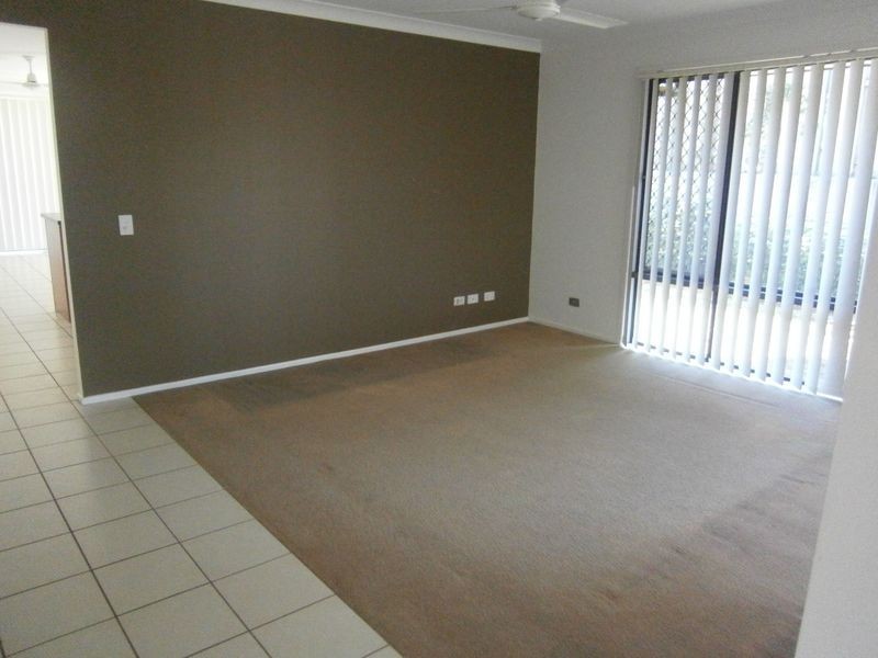 12 Violet St, Kallangur QLD 4503