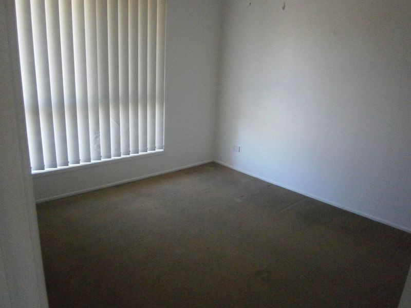 12 Violet St, Kallangur QLD 4503