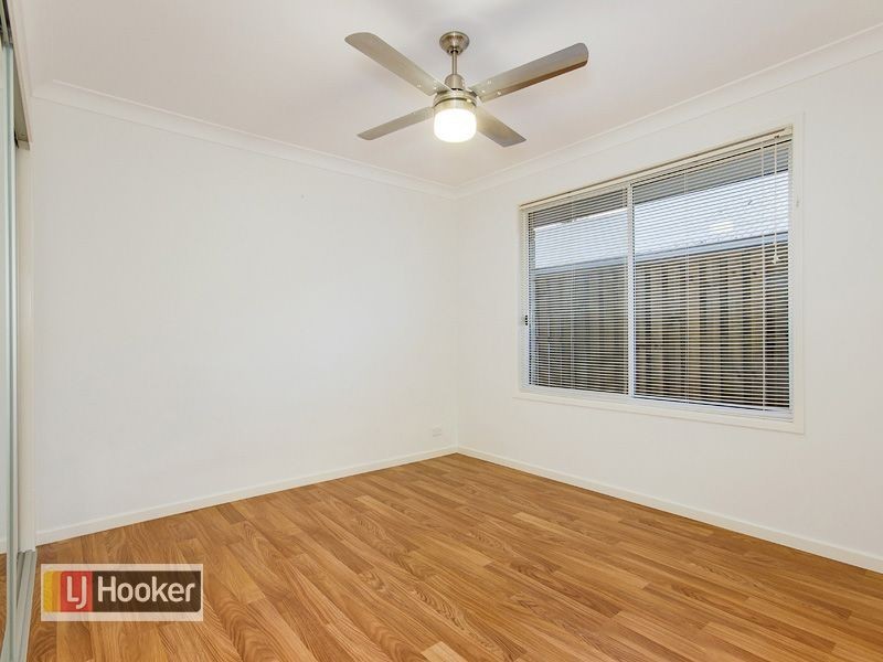 64 Mount Kaputar Ave, Fitzgibbon QLD 4018