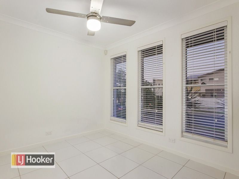 64 Mount Kaputar Ave, Fitzgibbon QLD 4018