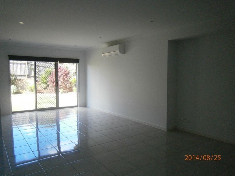 18 Castlewellan Circuit, Warner QLD 4500
