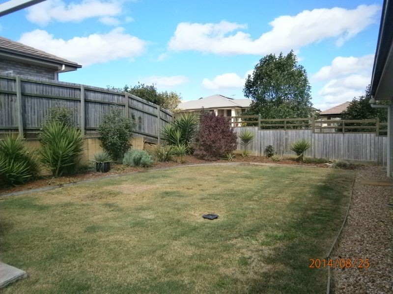 18 Castlewellan Circuit, Warner QLD 4500