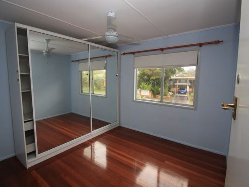 11 Lord Byron Pde, Strathpine QLD 4500