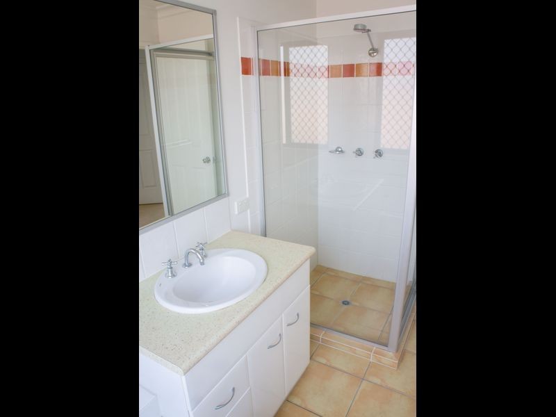 1 Leopard Tree Close, Bracken Ridge QLD 4017