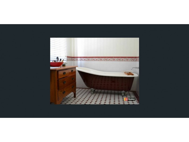 120 Shorncliffe Parade, Shorncliffe QLD 4017