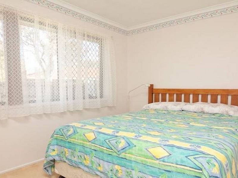 25 Oleron Terrace, Petrie QLD 4502