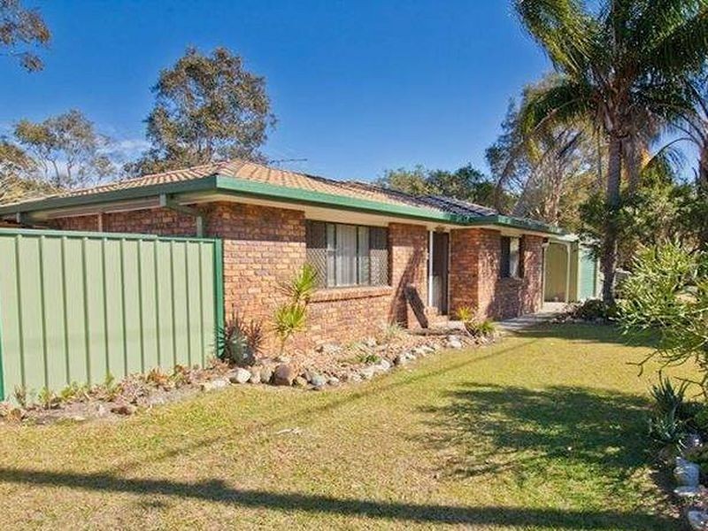 25 Oleron Terrace, Petrie QLD 4502