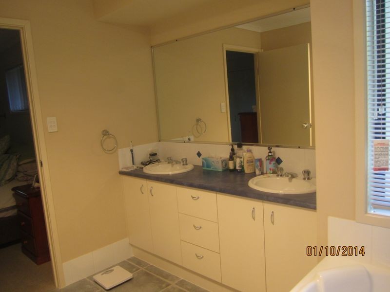 10 Bauple st, Albany Creek QLD 4035