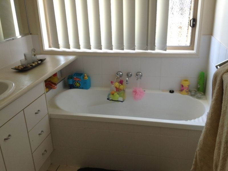 13 Petrie Crescent, Aspley QLD 4034