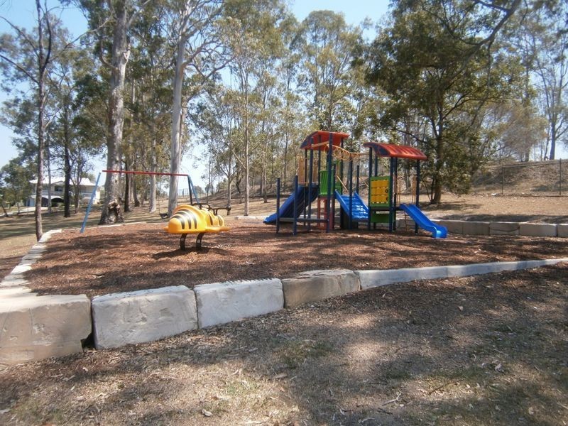 7 Shield Street, Kallangur QLD 4503