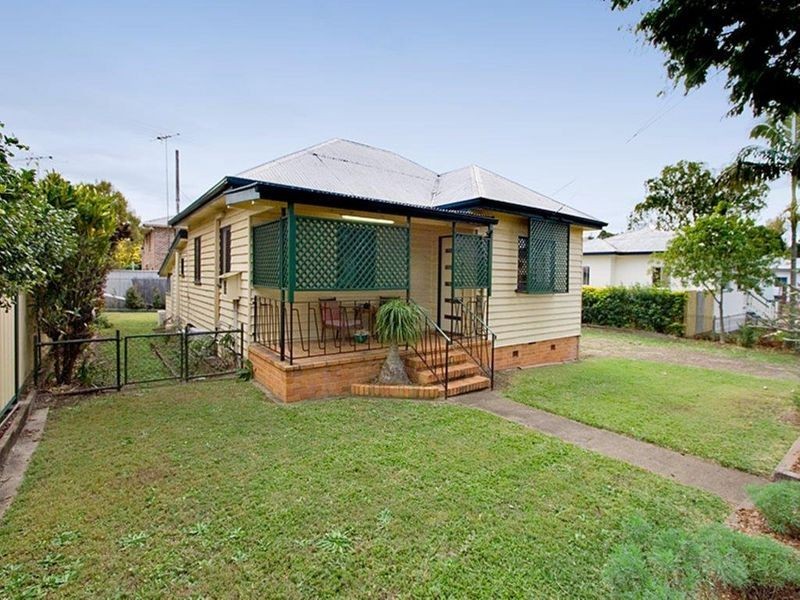 60 Bayview Terrace, Wavell Heights QLD 4012