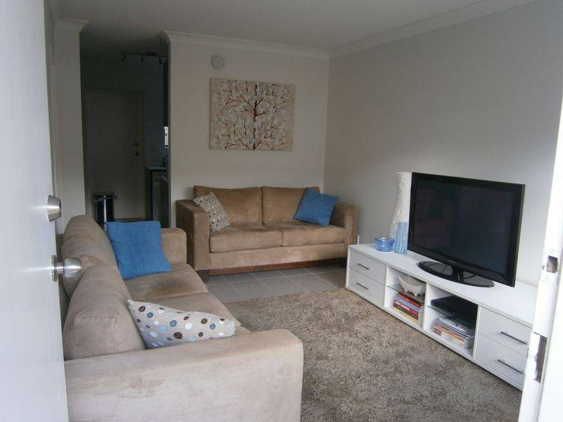 2/33 Victoria Terrace, Gordon Park QLD 4031