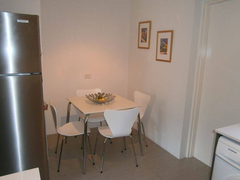 2/33 Victoria Terrace, Gordon Park QLD 4031