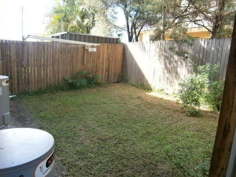 2/33 Victoria Terrace, Gordon Park QLD 4031