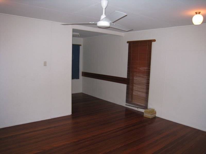 44 Sarah Street, Deagon QLD 4017