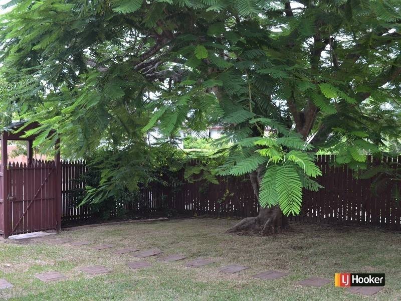 15 Caronga Street, Wavell Heights QLD 4012