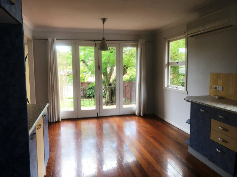 15 Caronga Street, Wavell Heights QLD 4012