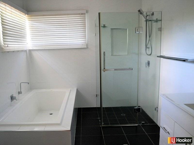 3 Frankit Street, Wavell Heights QLD 4012