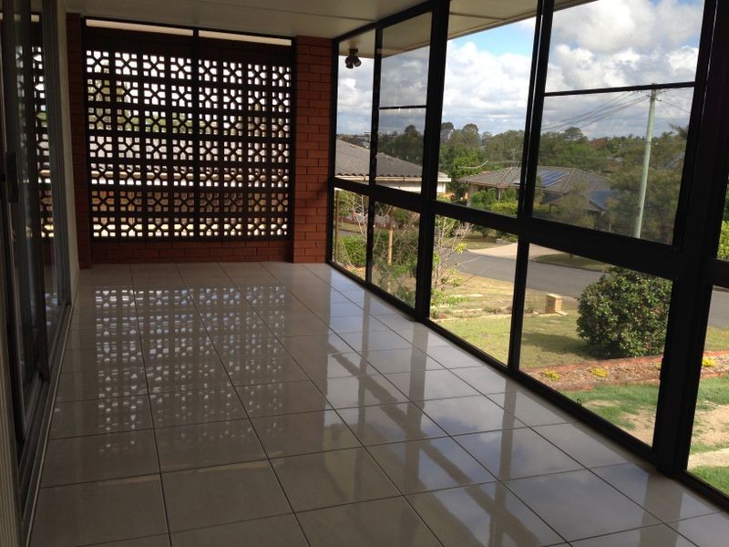 9 Graymond Street, Chermside West QLD 4032