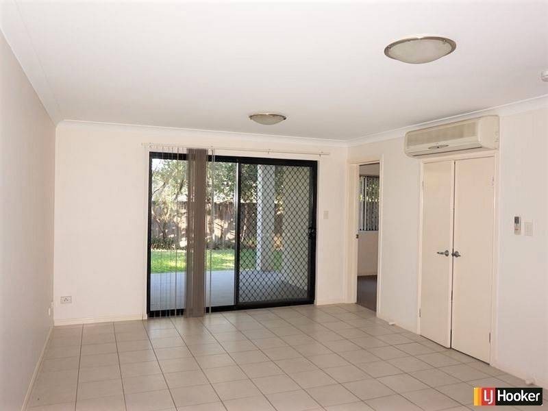 2/18 Seeney Street, Zillmere QLD 4034