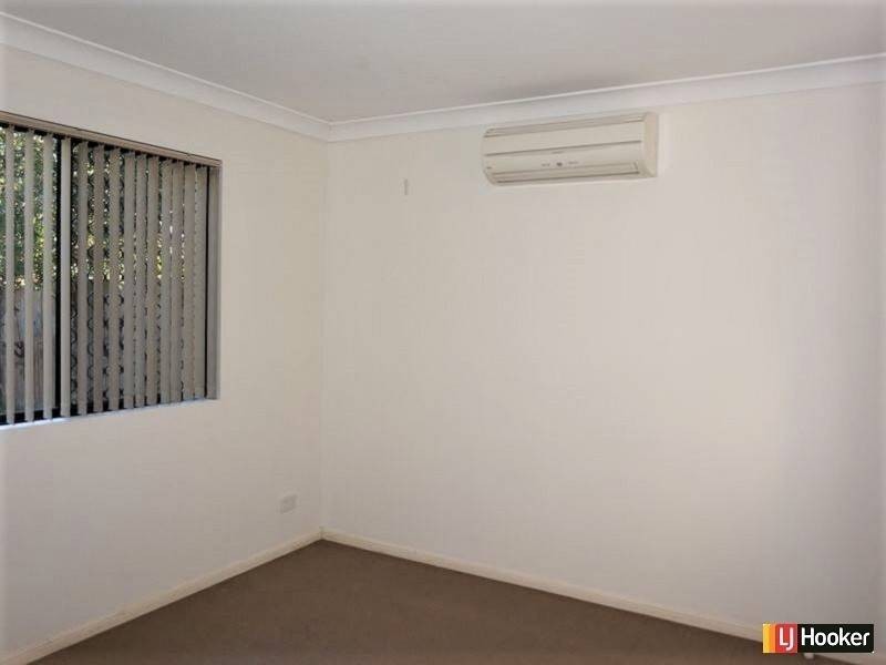 2/18 Seeney Street, Zillmere QLD 4034