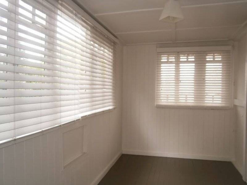 8 Kedron Street, Kedron QLD 4031