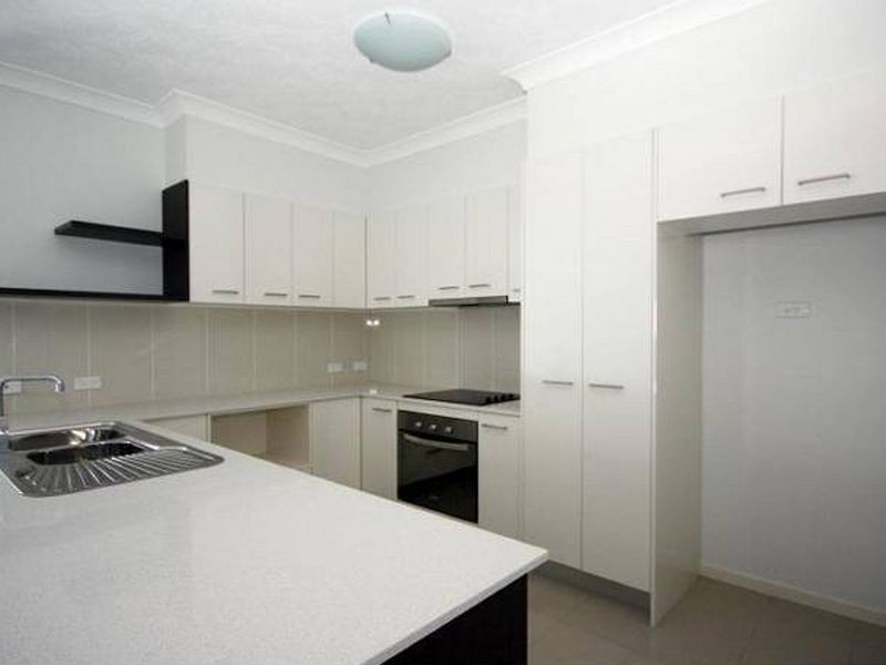 3/2 Beaconsfield St, Margate QLD 4019