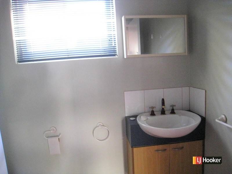 Unit 4/264 Kingsford Smith Drive, Hamilton QLD 4007