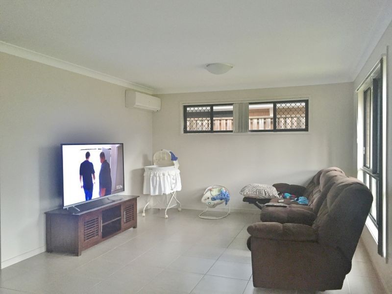 86 Mount Kaputar Avenue, Fitzgibbon QLD 4018