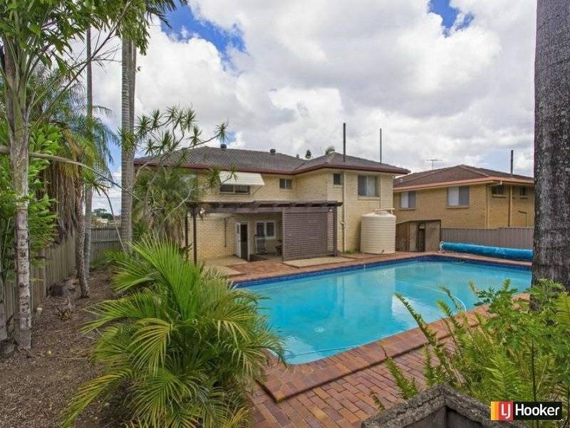 22 Marban Street, Chermside West QLD 4032