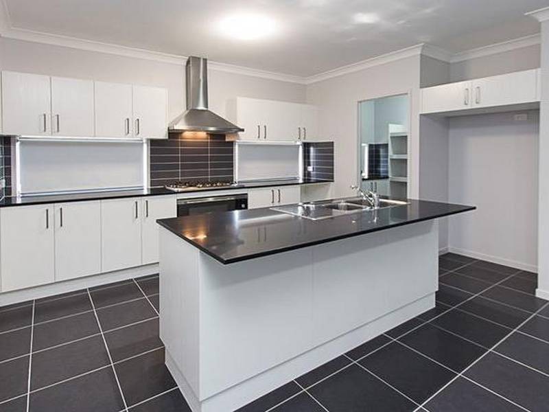 8 Walter Street, Virginia QLD 4014