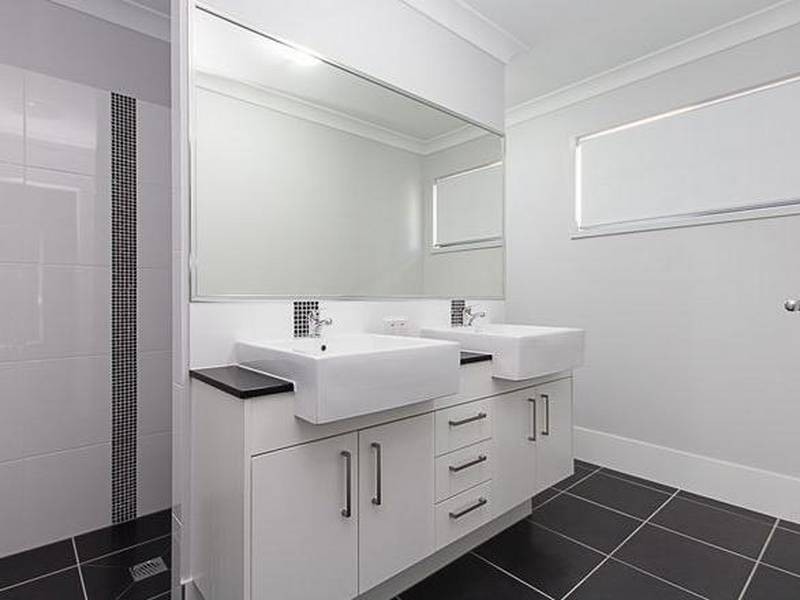 8 Walter Street, Virginia QLD 4014