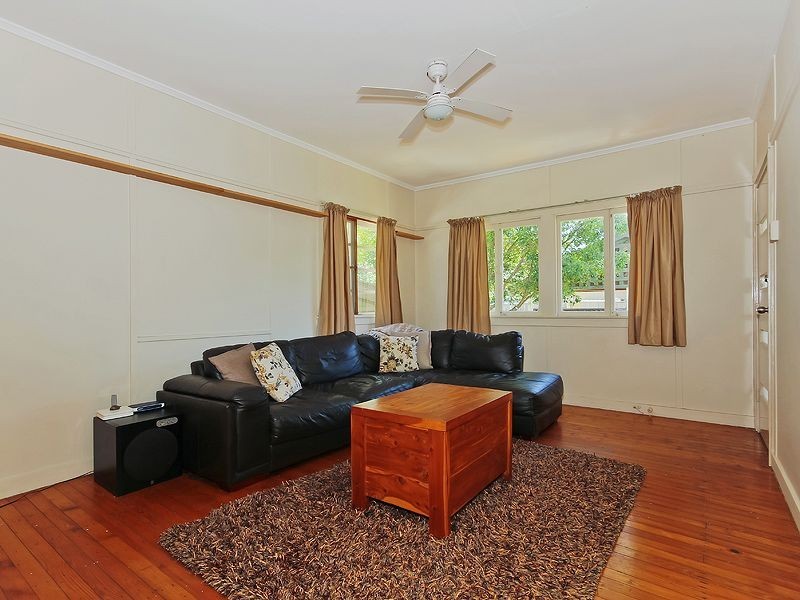 67 Crowley Street, Zillmere QLD 4034