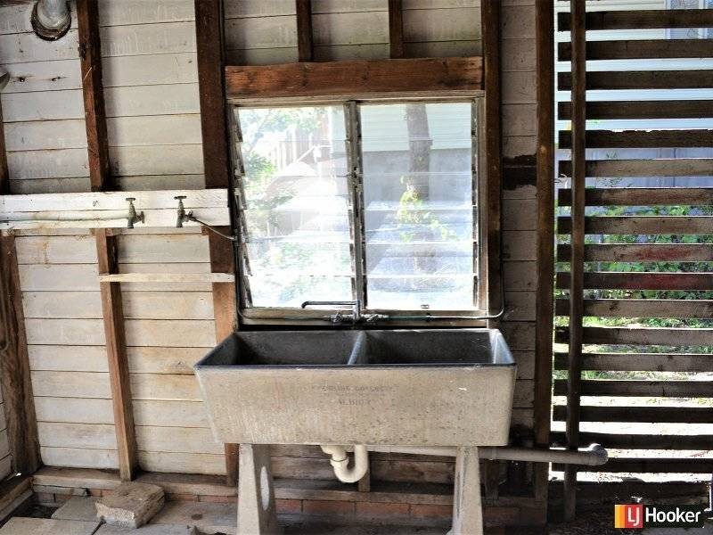 39 Reinhold Street, Chermside QLD 4032