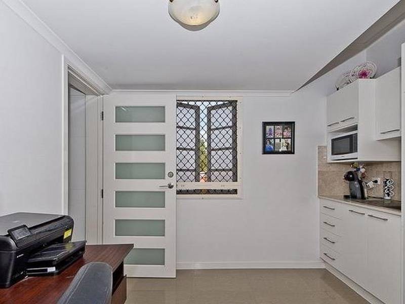 22 Edinburgh Castle Road, Kedron QLD 4031