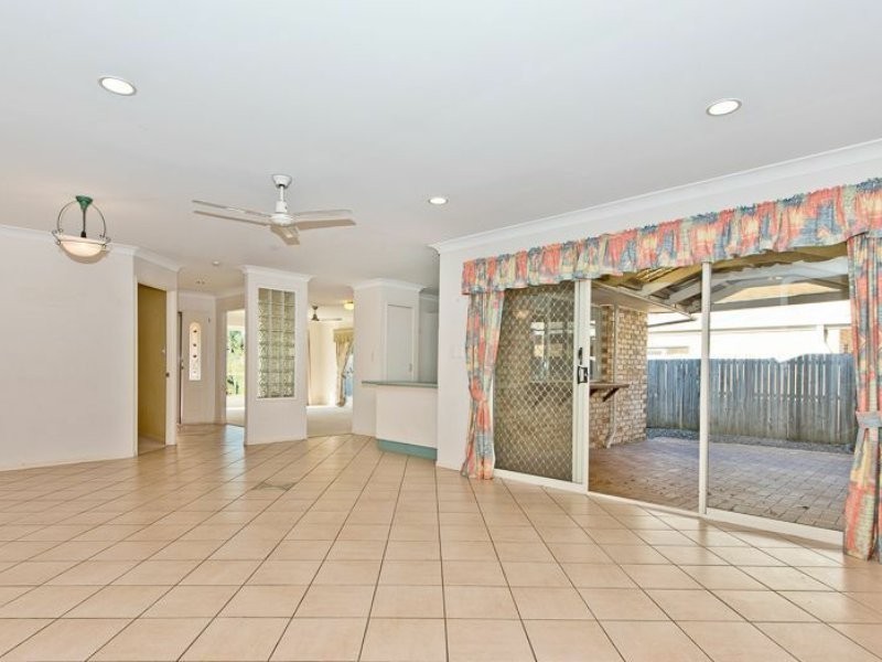 81 Albany Forest Drive, Albany Creek QLD 4035