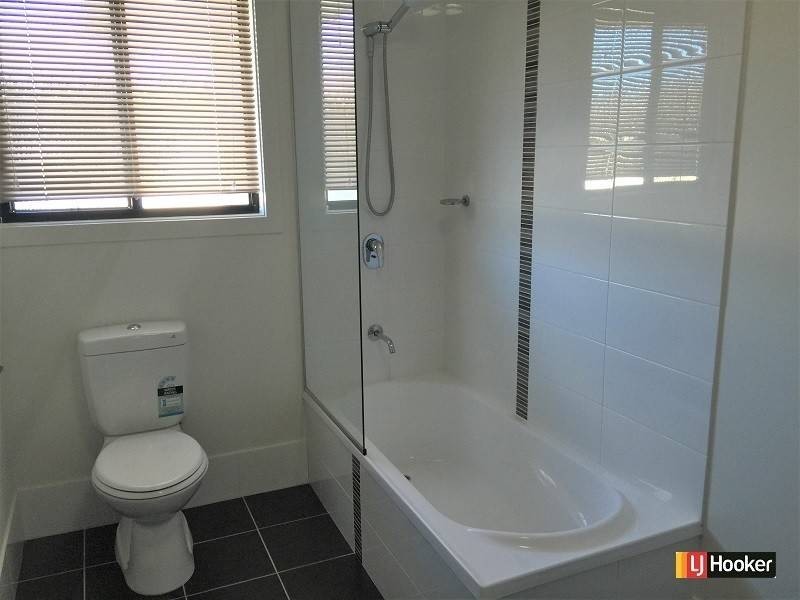 2/99 Wallace Street, Chermside QLD 4032