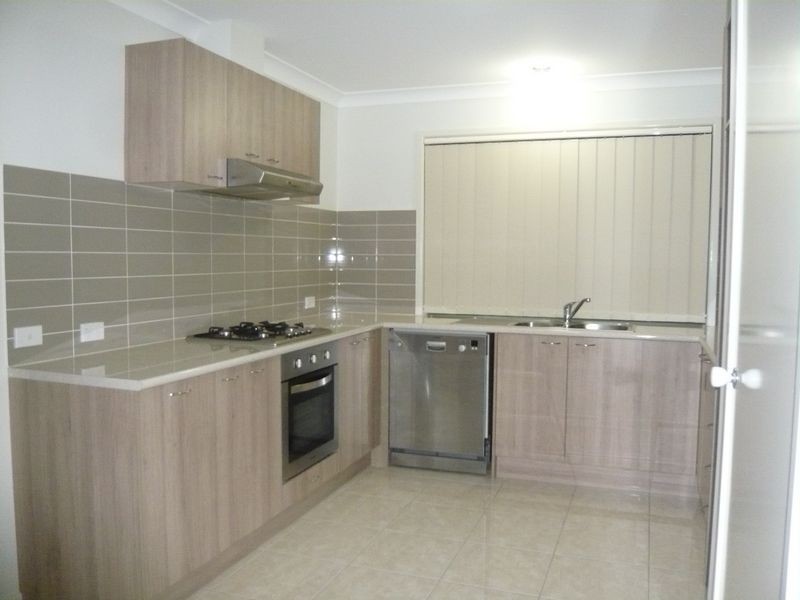 6 Diamantina Crescent, Fitzgibbon QLD 4018