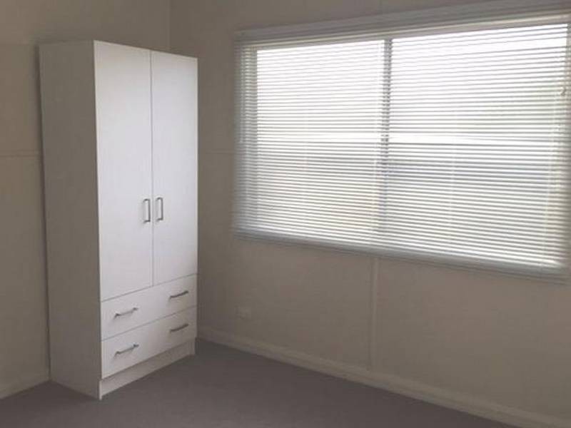 11 Burralong Street, Deagon QLD 4017