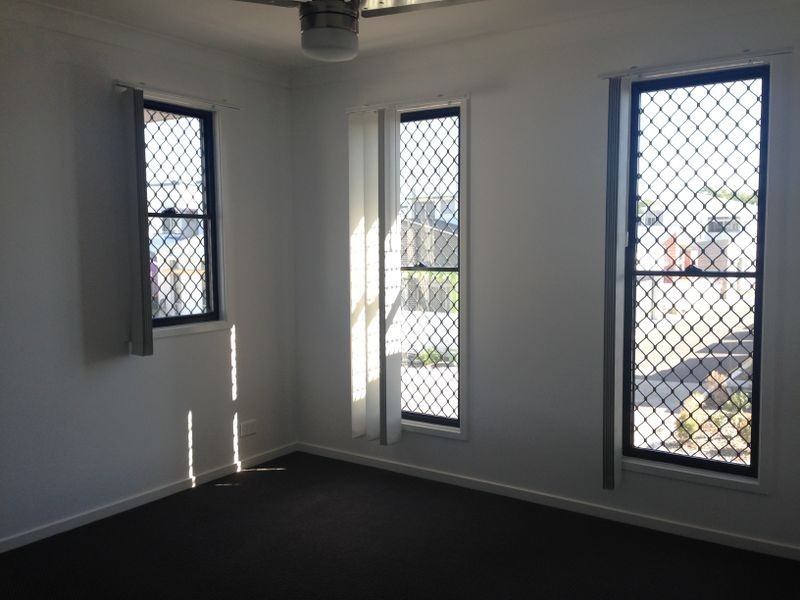 27 Jenolan Lane, Fitzgibbon QLD 4018