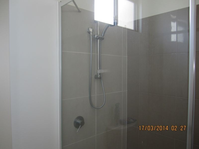 Unit 2/8 Palmerston Lane, Fitzgibbon QLD 4018