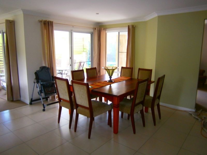 129 McGinn Road, Ferny Grove QLD 4055