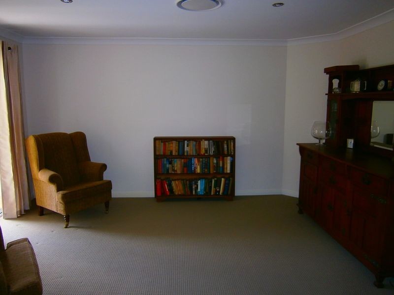 129 McGinn Road, Ferny Grove QLD 4055