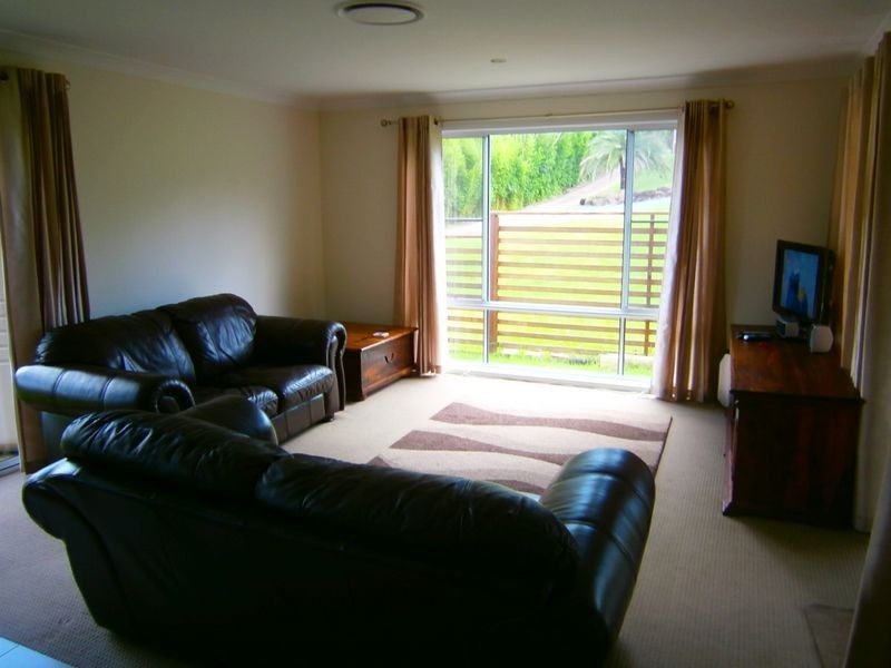 129 McGinn Road, Ferny Grove QLD 4055