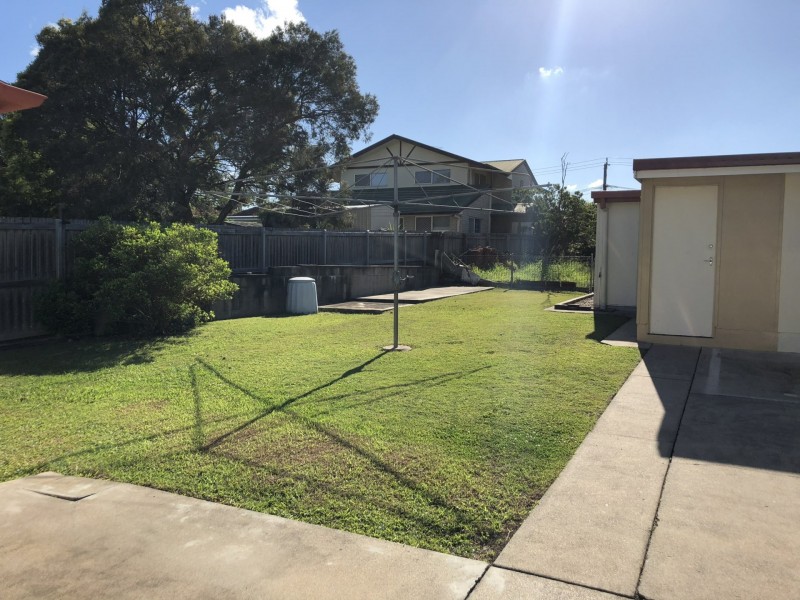 8 Binkar Street, Chermside QLD 4032