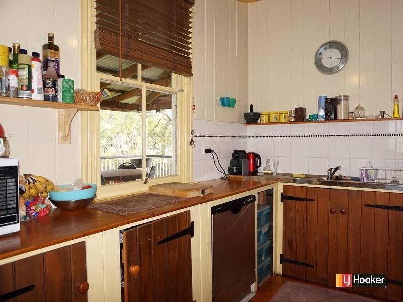 30 Nudgee Road, Hamilton QLD 4007