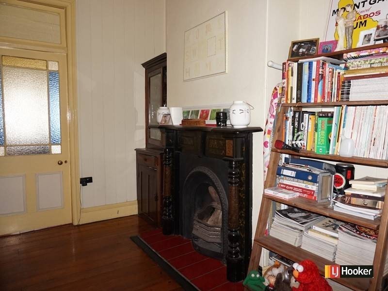 30 Nudgee Road, Hamilton QLD 4007