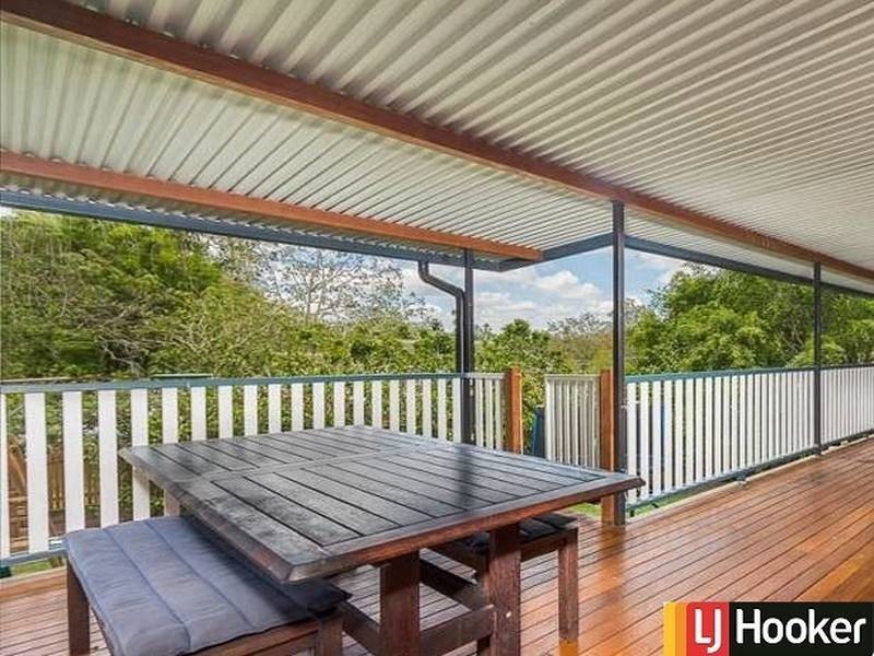 239 Patricks Road, Ferny Hills QLD 4055